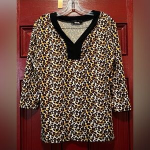 Tan and Brown Graphic Blouse with Short Sleeves
